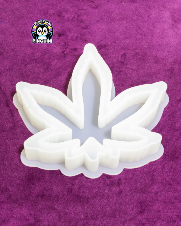 Molde Hoja Cannabis