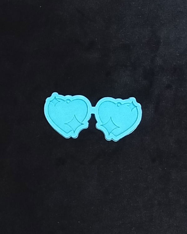 Molde par aros corazón con brillos